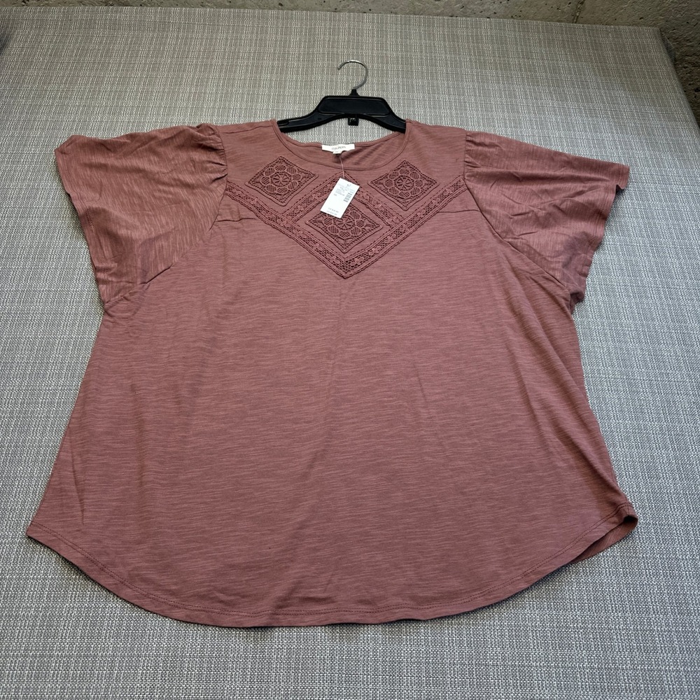 New Maurices Boho‎ Crochet Top 0X Pink Short Sleeve Lace Detail Plus Size